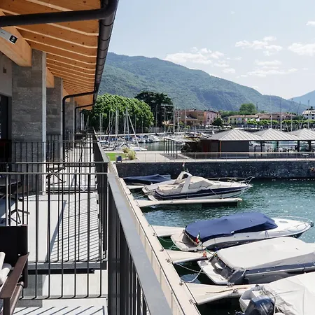 Orman Evi Dorato Marina - Lakefront Colico