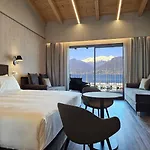 Hotell Dorato Marina - Lakefront Colico